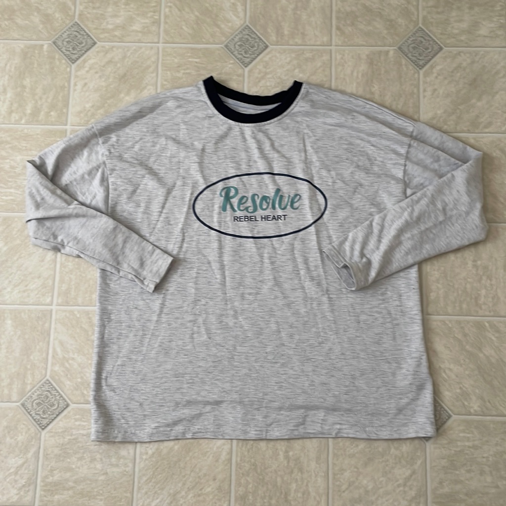 Resolve Tee